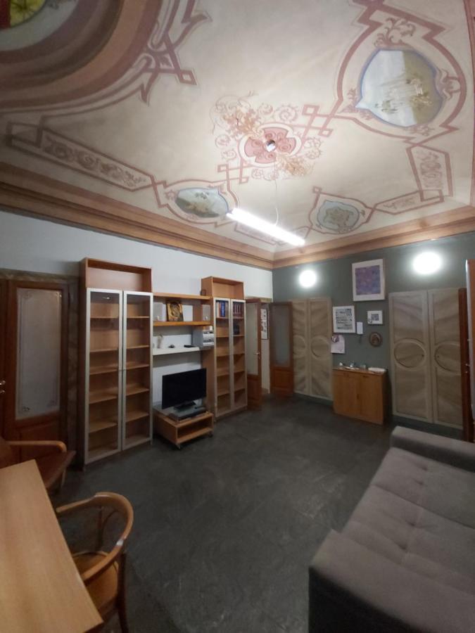 Appartamento Pallavicino Nel Centro Storico Di เกรโมนา ภายนอก รูปภาพ